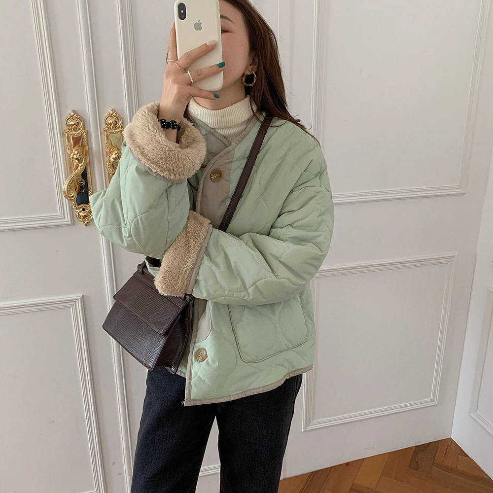 2020 New Winter Jacket Thick Warm Women Parkas Vintage Solid Double Wear Faux Lambswool Liner Warm
2020 New Winter Jacket Thick Warm Women Parkas Vintage Solid Double Wear Faux Lambswool Liner Warm