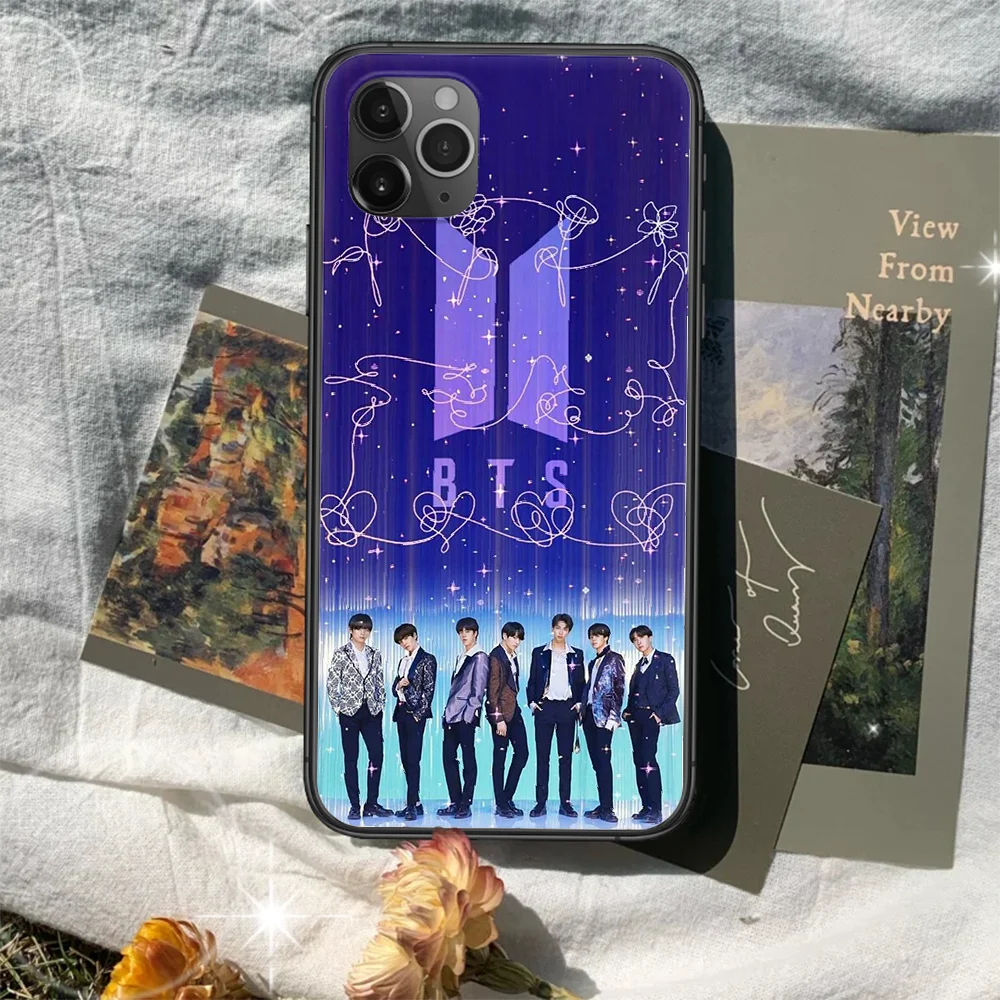 Bangtan Boys kpop Phone Case Cover Hull For iphone 5 5s se 2020 6 6s 7 8 12 mini plus X XS XR 11 PRO MAX black Hoesjes Tpu
Bangtan Boys kpop Phone Case Cover Hull For iphone 5 5s se 2020 6 6s 7 8 12 mini plus X XS XR 11 PRO MAX black Hoesjes Tpu