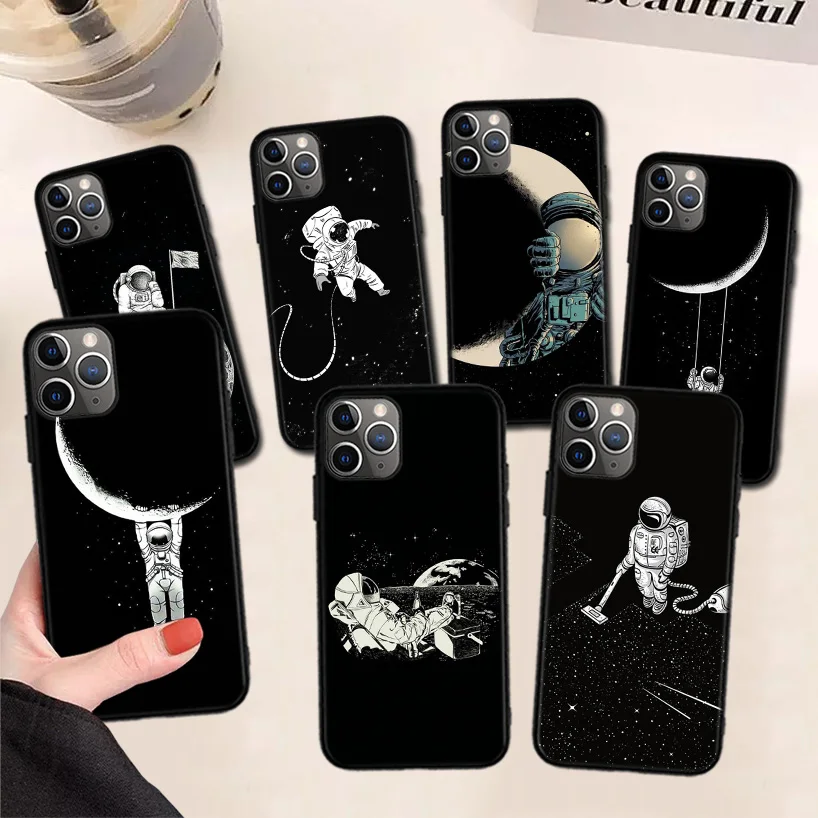 Starry Astronaut Moon Black Phone Case For Apple iPhone 11 13 Pro Max 12 Mini X XS XR 7 Plus 6 6S 8 + SE 5S Pattern Cover Coque
Starry Astronaut Moon Black Phone Case For Apple iPhone 11 13 Pro Max 12 Mini X XS XR 7 Plus 6 6S 8 + SE 5S Pattern Cover Coque