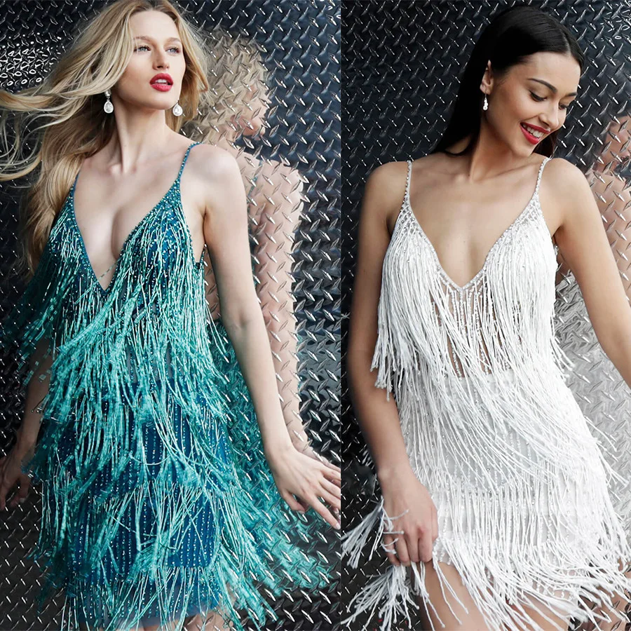 Spot European and American foreign trade new sexy tassel V-neck slim dress nightclub outfit
Spot European and American foreign trade new sexy tassel V-neck slim dress nightclub outfit
