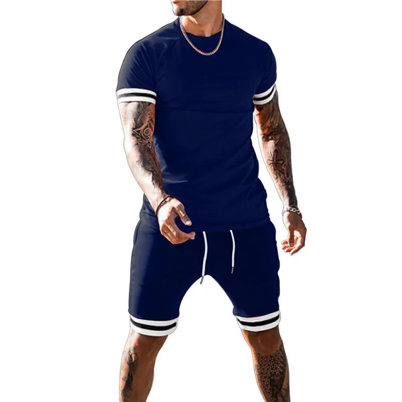 2021 summer men's crew neck sports suit casual outdoor fitness suit color matching T-shirt shorts two sets
2021 summer men's crew neck sports suit casual outdoor fitness suit color matching T-shirt shorts two sets