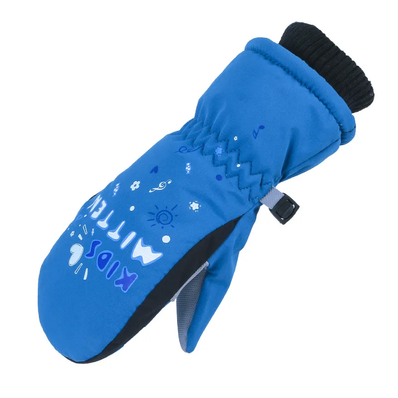 Children's solid color outdoor riding ski gloves are waterproof windproof non-slip and warm in winter
Children's solid color outdoor riding ski gloves are waterproof windproof non-slip and warm in winter
