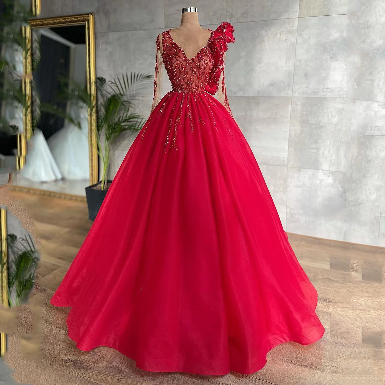 Red Luxury Elegant Prom Dresses Long Sleeves Sequins Shiny Ruffles Ball Gown Women Formal Evening Party Night Gowns Custom Made
Red Luxury Elegant Prom Dresses Long Sleeves Sequins Shiny Ruffles Ball Gown Women Formal Evening Party Night Gowns Custom Made