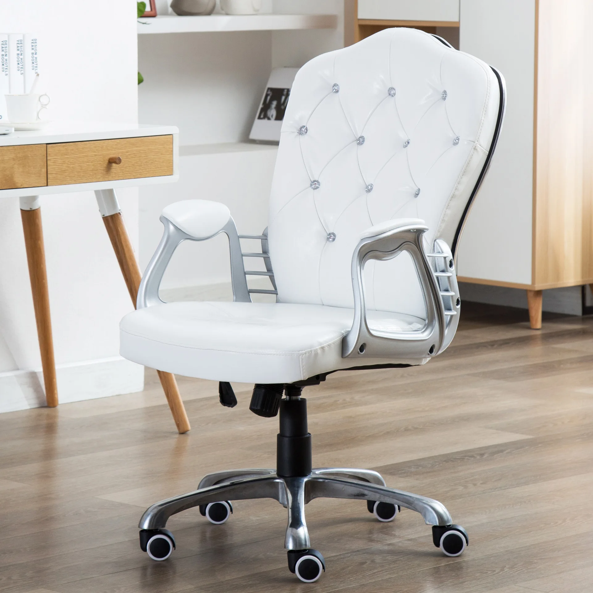 European Home White Student Swivel Lift Chairs with Armrest Computer Chair Office Furniture Chairs for Bedroom Vanity Chair
European Home White Student Swivel Lift Chairs with Armrest Computer Chair Office Furniture Chairs for Bedroom Vanity Chair