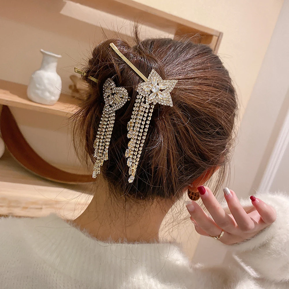 Fashion Trend Rhinestone Hairpin Full Of Diamond Love Five-pointed Star Clip Temperament Cold Wind Fringed Hair Accessories
Fashion Trend Rhinestone Hairpin Full Of Diamond Love Five-pointed Star Clip Temperament Cold Wind Fringed Hair Accessories