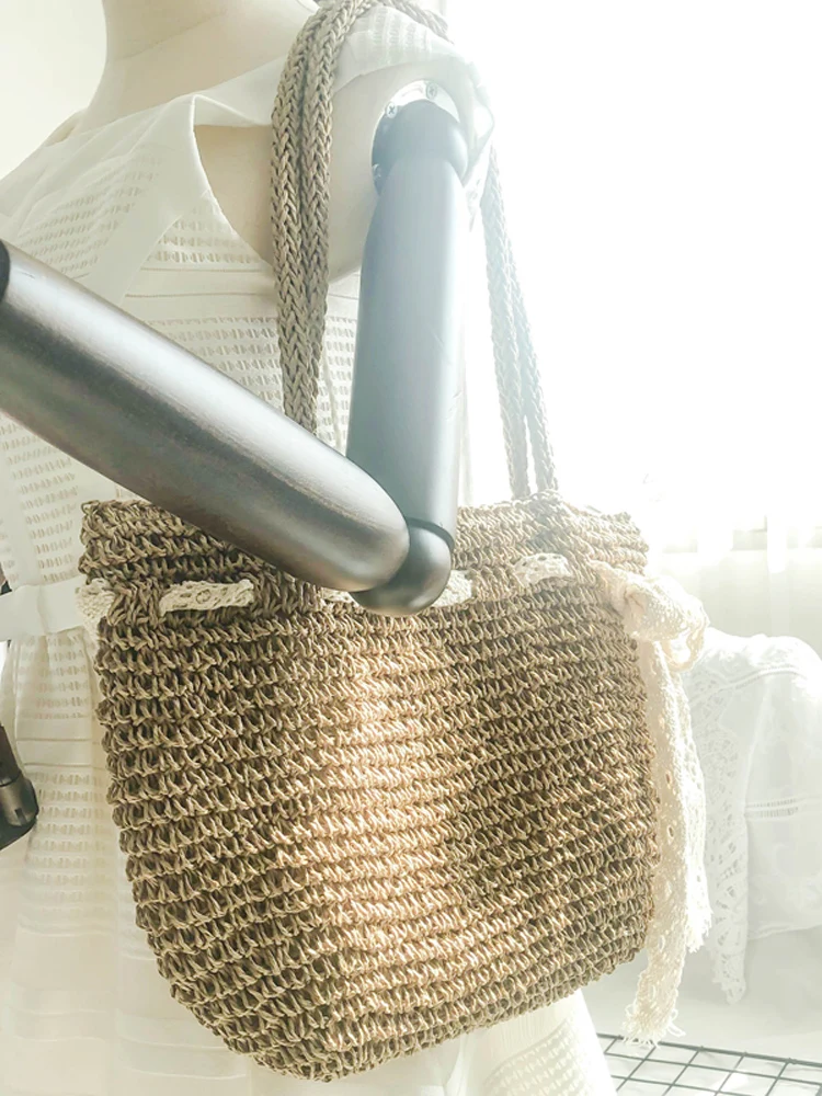 New Designer Weaving process women Fashion one- shoulder handbag canvas Bucket bag
New Designer Weaving process women Fashion one- shoulder handbag canvas Bucket bag