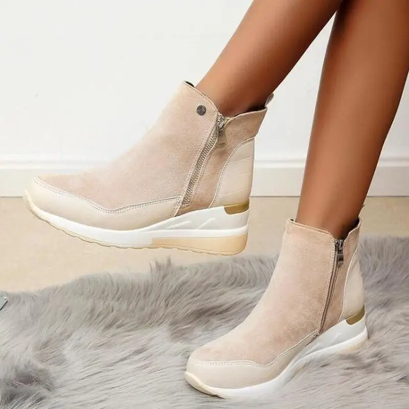 Теплые плюшевые зимние сапоги внутренняя увеличение на не сужающемся книзу массивном кроссовки Женские ботильоны; Женские ботинки с пряжк...
Теплые плюшевые зимние сапоги внутренняя увеличение на не сужающемся книзу массивном кроссовки Женские ботильоны; Женские ботинки с пряжк...