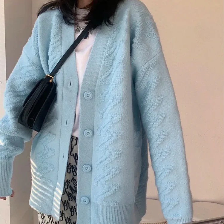 The right version of we11done sweater jacket 20fw autumn and winter wool knitted cardigan loose with long sleeve women's
The right version of we11done sweater jacket 20fw autumn and winter wool knitted cardigan loose with long sleeve women's
