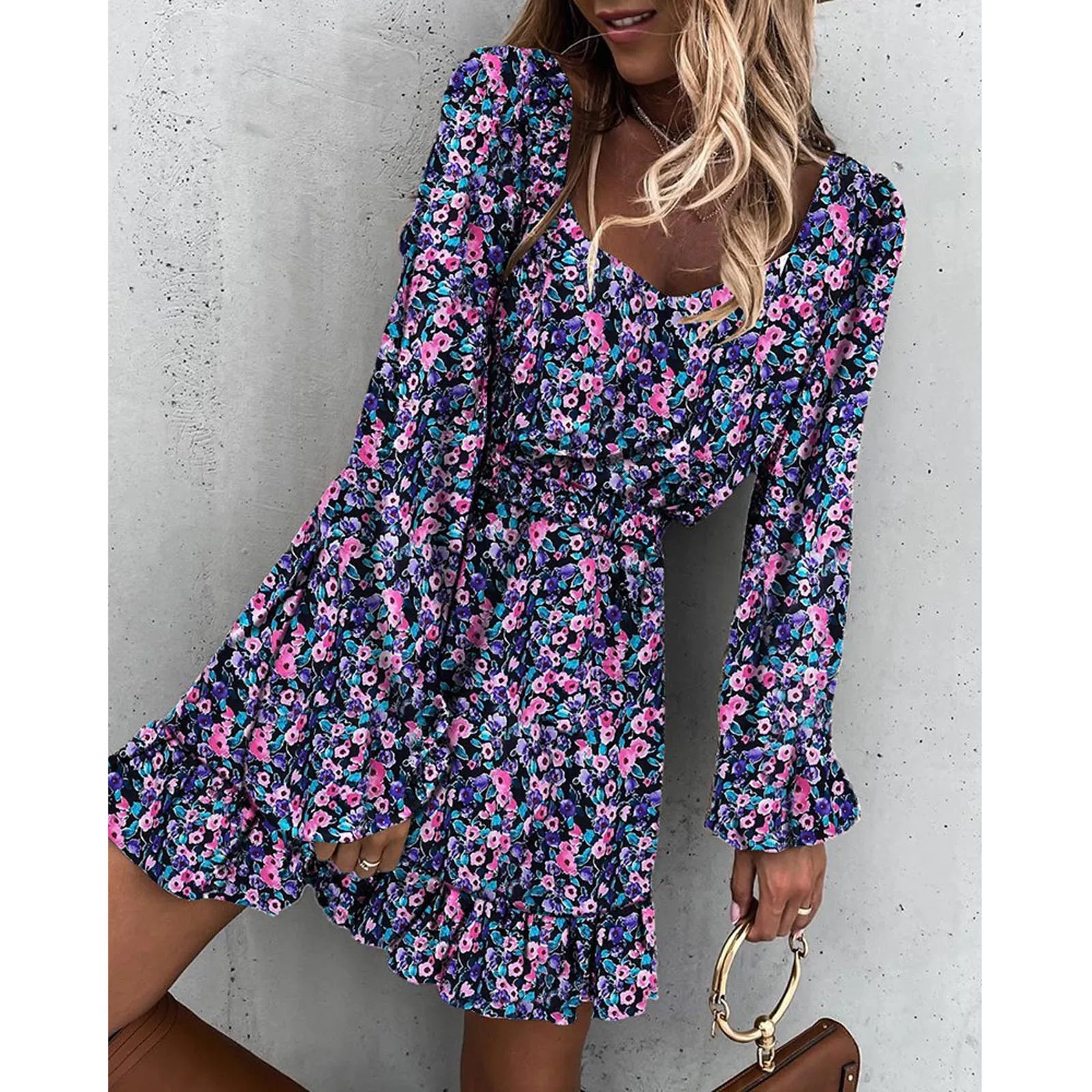 Retro Small Floral Women Dresses Summer Fashion Vintage Women off shoulder Beach Casual Mini Short Dress Evening Party Bohemian4
Retro Small Floral Women Dresses Summer Fashion Vintage Women off shoulder Beach Casual Mini Short Dress Evening Party Bohemian4