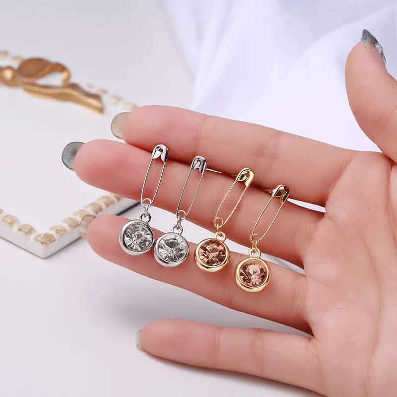 Temperament Of South Korea's New Earrings Geometric Circular Pin Earring Super Fairy Girl Jewelry Gifts Personality Earrings 
Temperament Of South Korea's New Earrings Geometric Circular Pin Earring Super Fairy Girl Jewelry Gifts Personality Earrings