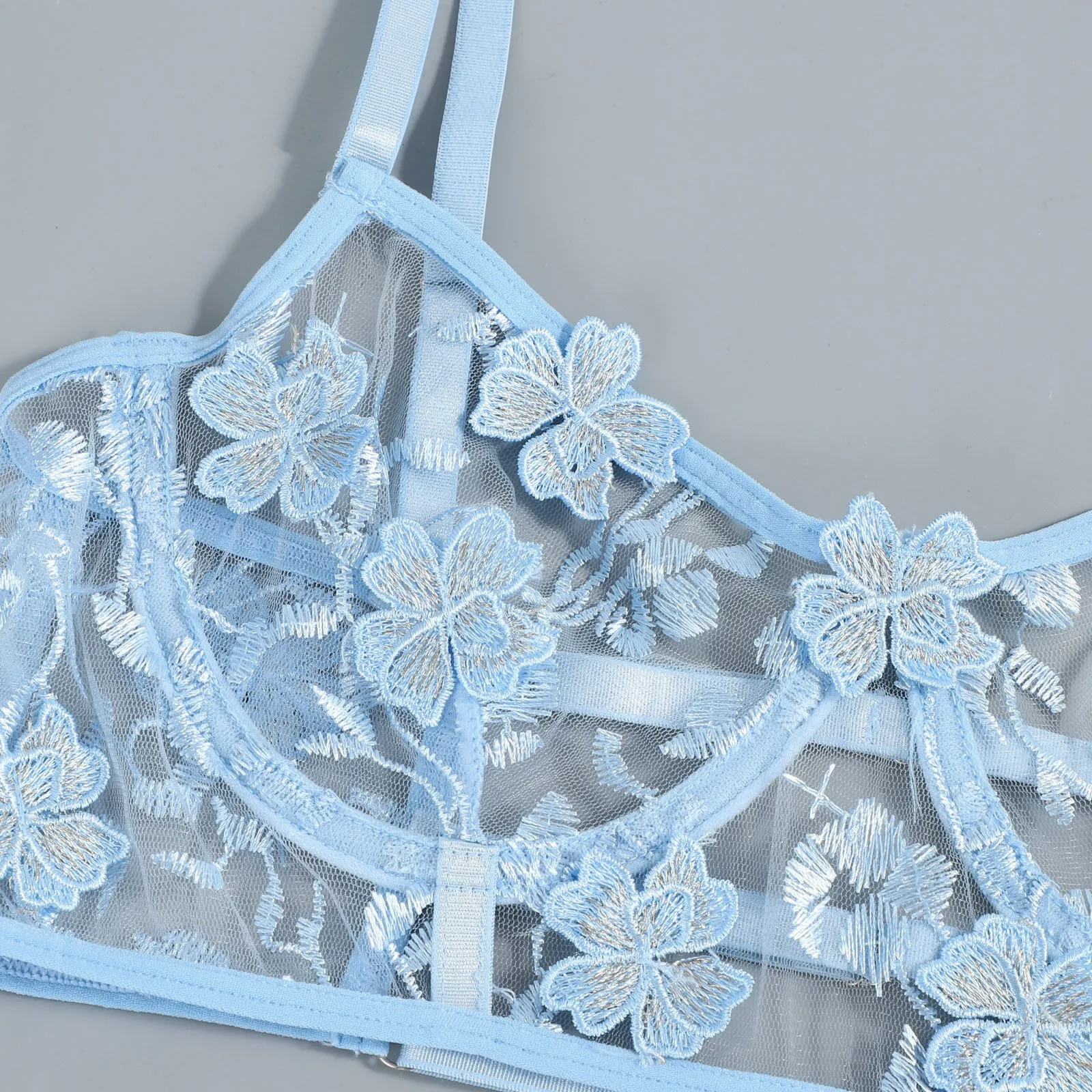 Floral Embroidery Sexy Lingerie Women Thin Transparent Lace Push Up Bra Set Garters Thong 3 Piece Set See Through Underwear
Floral Embroidery Sexy Lingerie Women Thin Transparent Lace Push Up Bra Set Garters Thong 3 Piece Set See Through Underwear