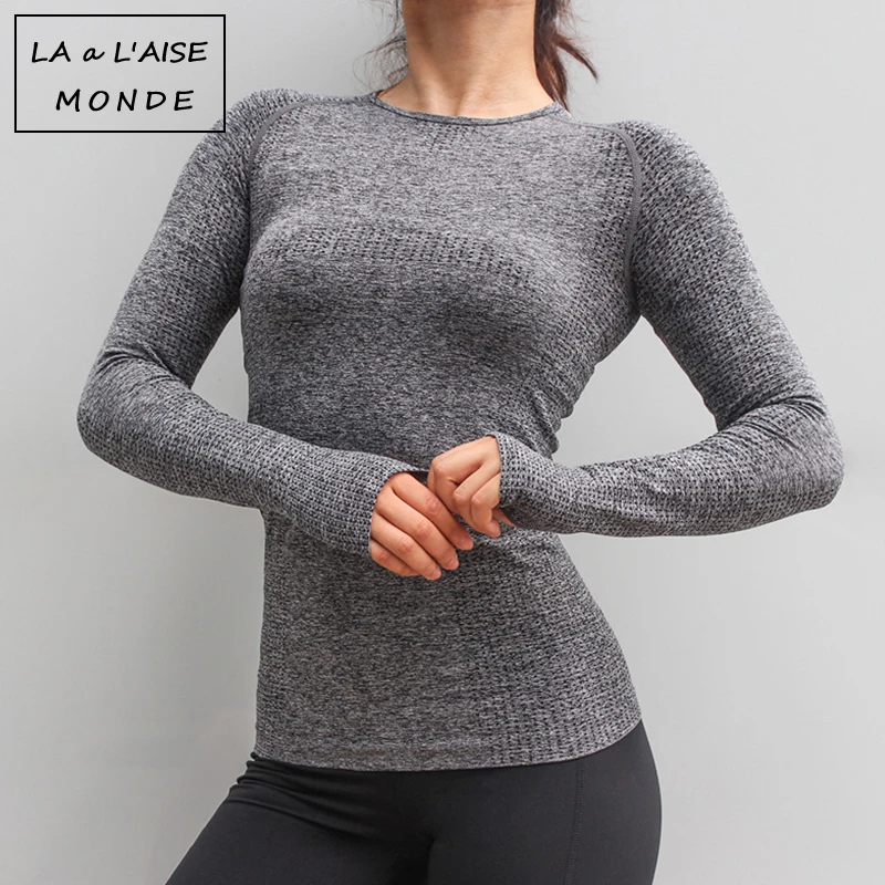Seamless Long Sleeve Sport Top Fitness Women Tshirt Running Workout Yoga Top Sports Tops Gym Jersey Crop Top Sport Tshirt
Seamless Long Sleeve Sport Top Fitness Women Tshirt Running Workout Yoga Top Sports Tops Gym Jersey Crop Top Sport Tshirt