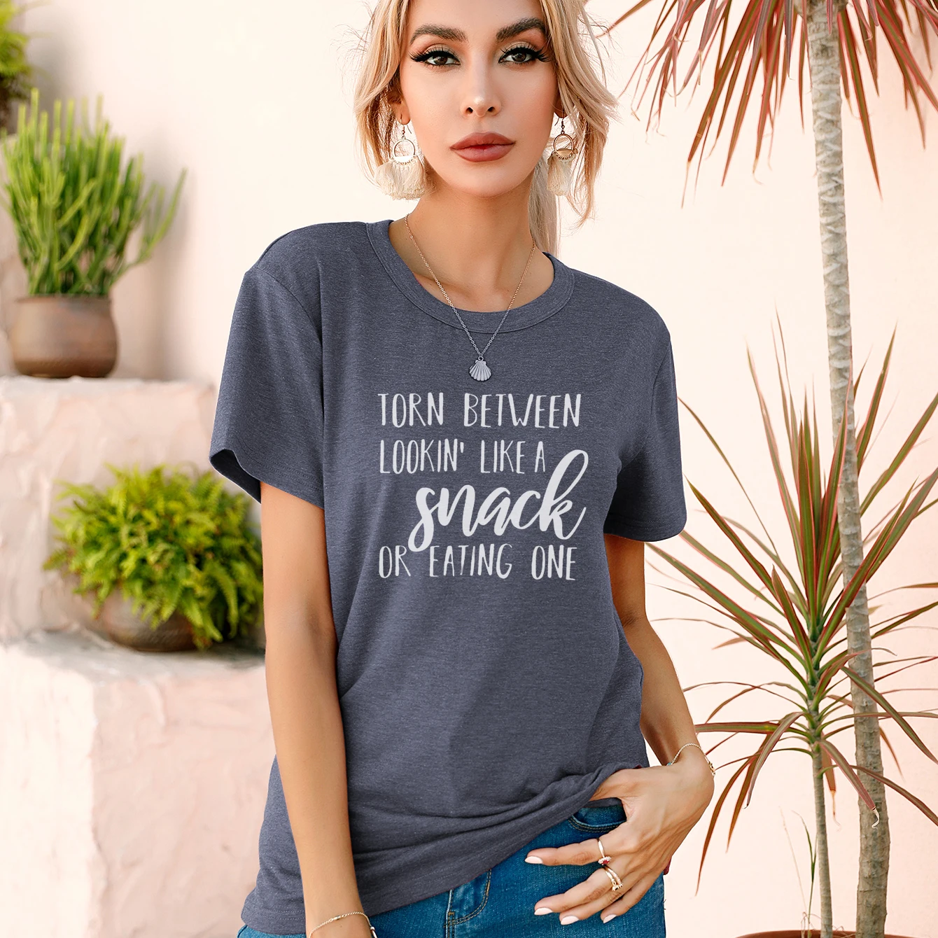 Creative Ladies Shirts Short Sleeve Harajuku Leisure Korean Style Regular Round Neck Snack Letter Print Summer Females Clothing
Creative Ladies Shirts Short Sleeve Harajuku Leisure Korean Style Regular Round Neck Snack Letter Print Summer Females Clothing