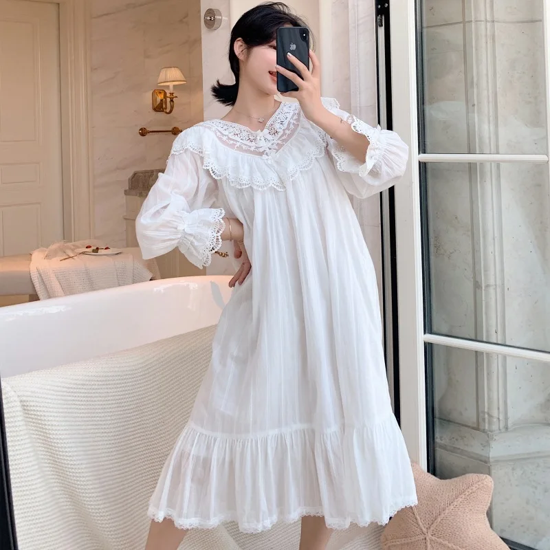 Sexy Sleep Wear Night Dress Vintage Lace Mesh Nightgown Long Sleeve Nightdress White Cotton Sleepwear Women Nightshirt 
Sexy Sleep Wear Night Dress Vintage Lace Mesh Nightgown Long Sleeve Nightdress White Cotton Sleepwear Women Nightshirt