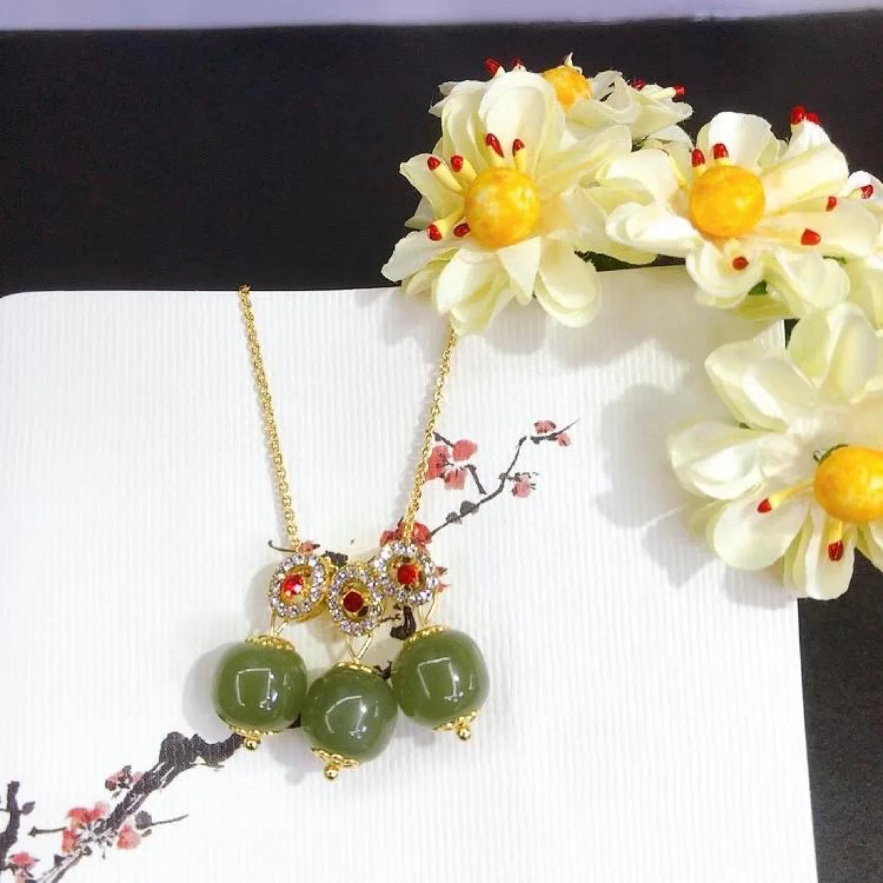 Natural Hetian Jade Aquamarine Round Bead Inlaid Zircon Pendant Crystal Jade Pendant Accessories For DIY Necklace Jewelry Making
Natural Hetian Jade Aquamarine Round Bead Inlaid Zircon Pendant Crystal Jade Pendant Accessories For DIY Necklace Jewelry Making