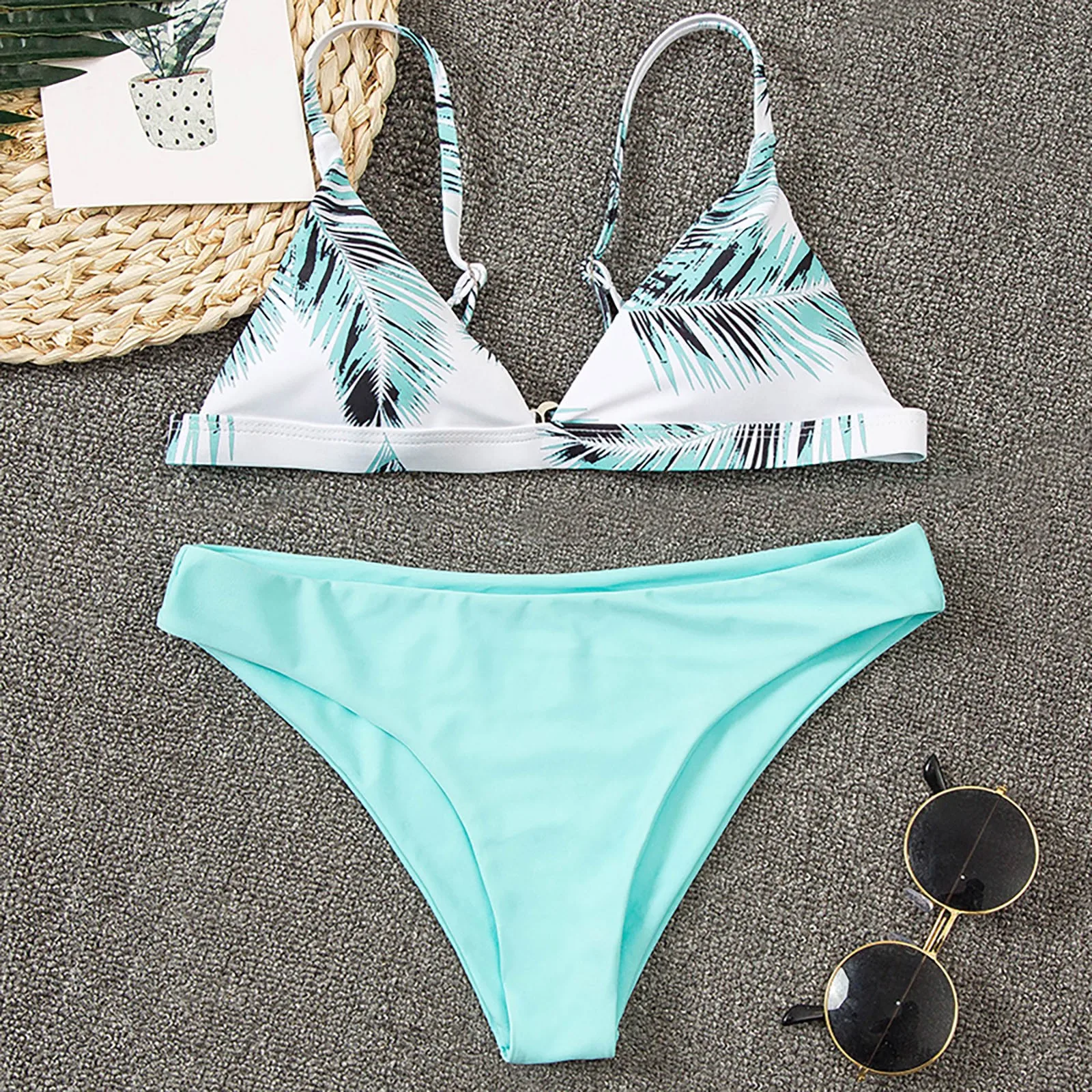 Sexy 2021 Bikini Swimsuit Women Two Piece Swimwear Push Up Bikinis Set Leaf Print Female Swimming Suits Backless Bathing Suit
Sexy 2021 Bikini Swimsuit Women Two Piece Swimwear Push Up Bikinis Set Leaf Print Female Swimming Suits Backless Bathing Suit