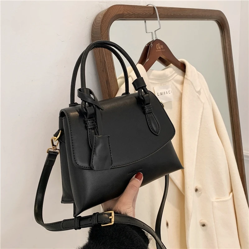 Fashion Short Handle Small Women Handbags Trapezoid Design High Quality Female Shoulder Purse PU Ladies Crossbody Bags New 2021
Fashion Short Handle Small Women Handbags Trapezoid Design High Quality Female Shoulder Purse PU Ladies Crossbody Bags New 2021