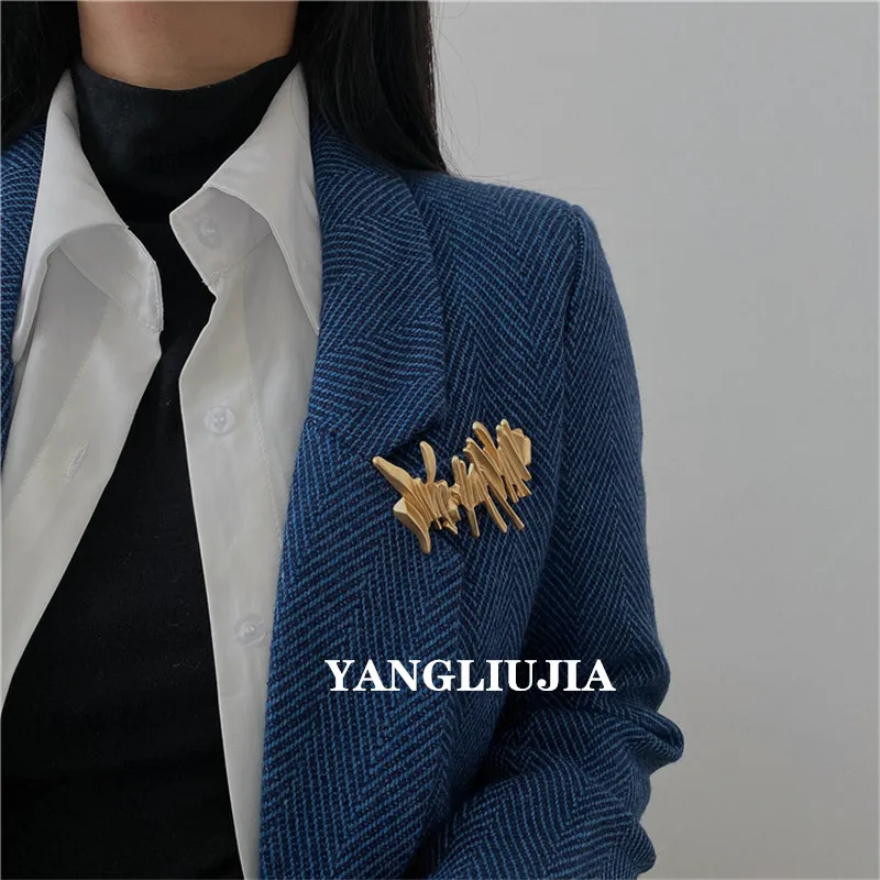 Metal Irregular Brooch Restoring Ancient Ways Is Contracted Personality Hip-hop Punk Badge Woman Man Jewelry Accessories 2021
Metal Irregular Brooch Restoring Ancient Ways Is Contracted Personality Hip-hop Punk Badge Woman Man Jewelry Accessories 2021