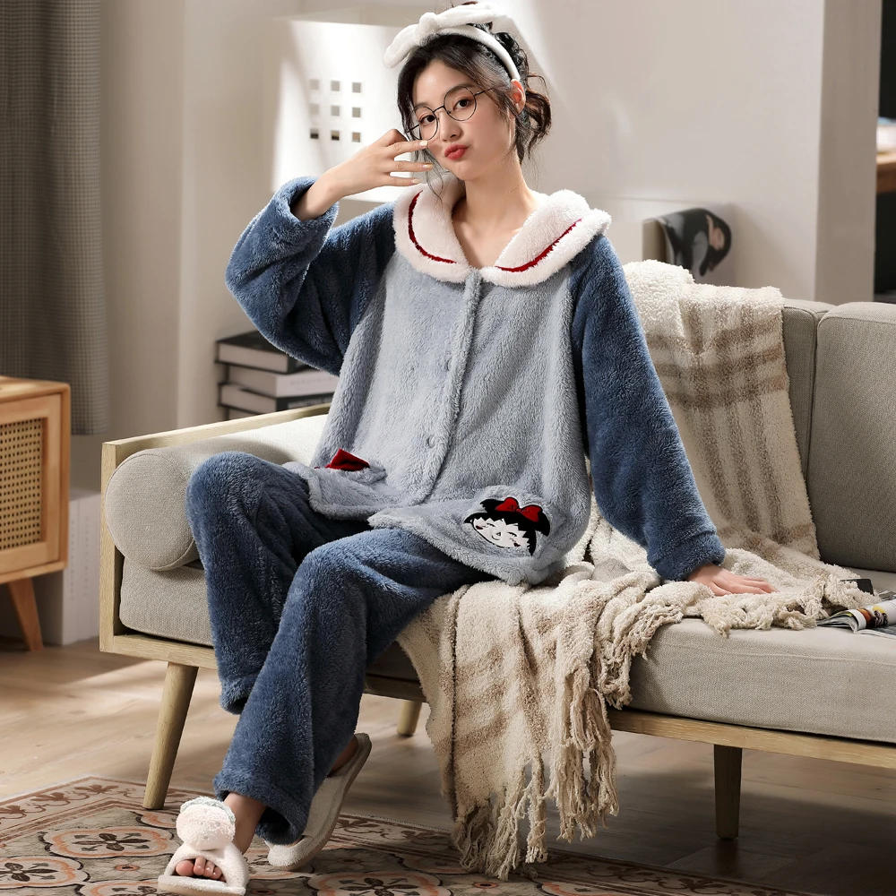 New Autumn Winter Soft Flannel Pajamas Women Thicken Pajamas Sets Female Long Sleeve Cute Blue Cartoon Pyjamas Sleepwear Pijama
New Autumn Winter Soft Flannel Pajamas Women Thicken Pajamas Sets Female Long Sleeve Cute Blue Cartoon Pyjamas Sleepwear Pijama
