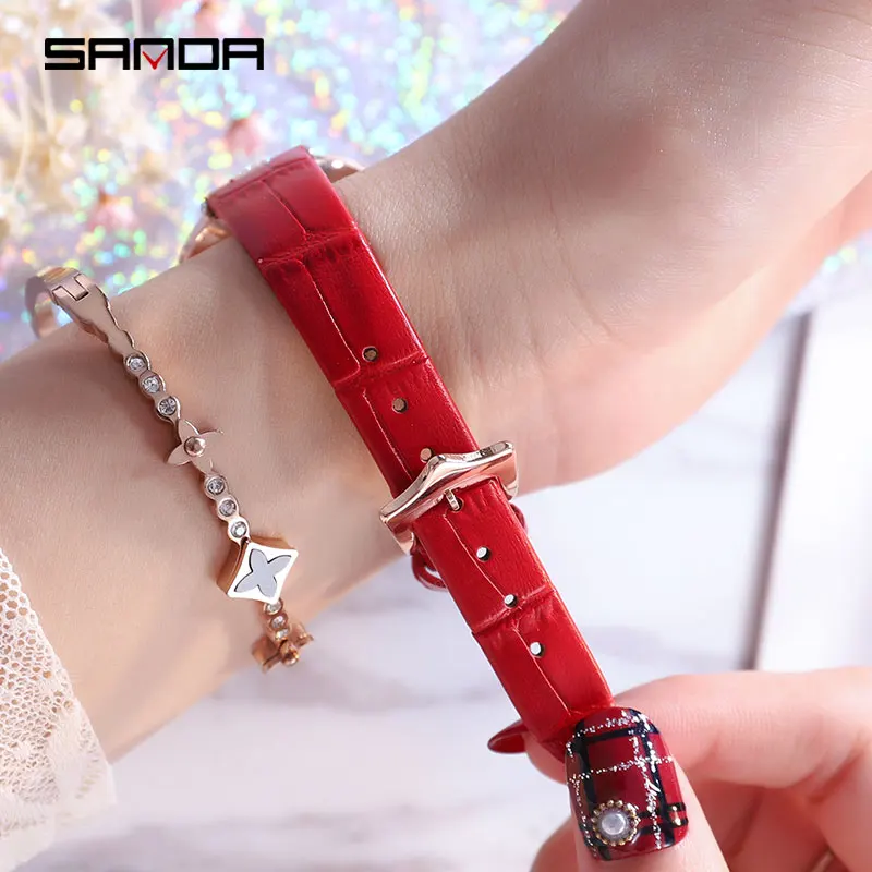 SANDA Luxe Vrouwen Quartz Horloges Waterdicht Mode Dames Jurk Casual Horloges Drijfzand Strass Lederen Band Shockproof
SANDA Luxe Vrouwen Quartz Horloges Waterdicht Mode Dames Jurk Casual Horloges Drijfzand Strass Lederen Band Shockproof