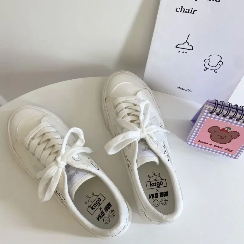 INS Kawaii Patchwork Women's Espadrilles Casual White Zapatillas Mujer Fashion Summer Lolita Shoes Cartoon Print Ladies Footwear
INS Kawaii Patchwork Women's Espadrilles Casual White Zapatillas Mujer Fashion Summer Lolita Shoes Cartoon Print Ladies Footwear