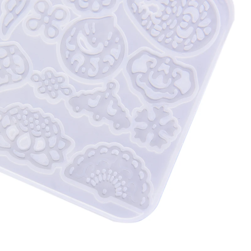 Vintage Hollow Earrings Pendant DIY Tool Silicone Mold Resin Jewelry Making 
Vintage Hollow Earrings Pendant DIY Tool Silicone Mold Resin Jewelry Making