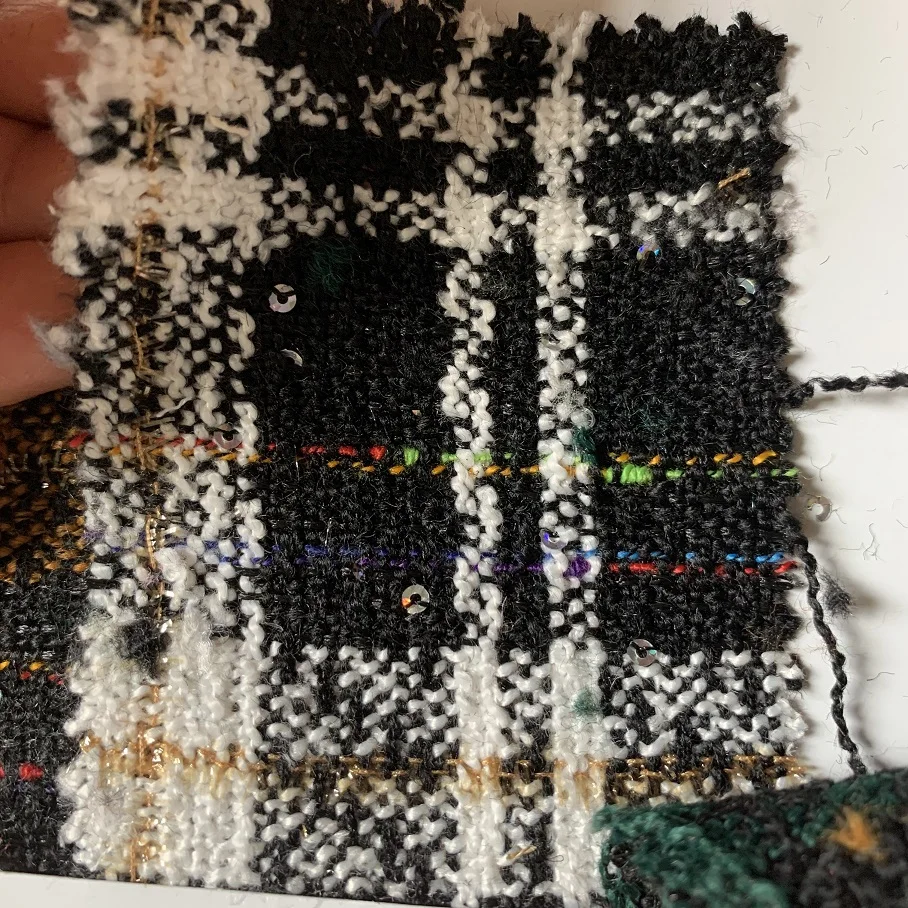 New style Free ship check weaved with golded line tweed fabric price for 3 meter3 59" wide
New style Free ship check weaved with golded line tweed fabric price for 3 meter3 59" wide