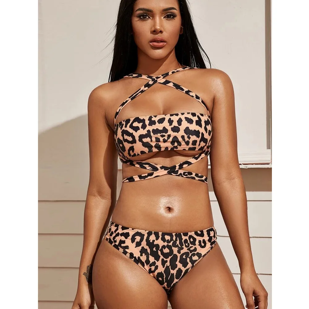 2020 New Style Leopard Cross Sexy Bikini Mid Waist Halter Swimsuit Bandage Two Piece Swimwear Women Swimsuit
2020 New Style Leopard Cross Sexy Bikini Mid Waist Halter Swimsuit Bandage Two Piece Swimwear Women Swimsuit