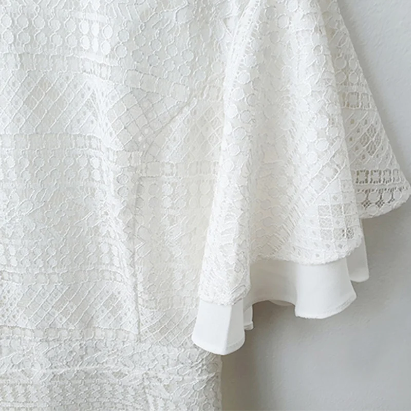 Summer Elegant Party Dress 2021 White Small Sexy Lace Dress High Waist Ruffle Sleeves Mid-Calf Length Women Office Lady Dress
Summer Elegant Party Dress 2021 White Small Sexy Lace Dress High Waist Ruffle Sleeves Mid-Calf Length Women Office Lady Dress