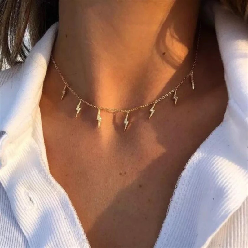 Vintage Lightning Pendant Necklace For Women Gold Color Charm Choker Necklaces Fashion Simple Jewelry Gift
Vintage Lightning Pendant Necklace For Women Gold Color Charm Choker Necklaces Fashion Simple Jewelry Gift