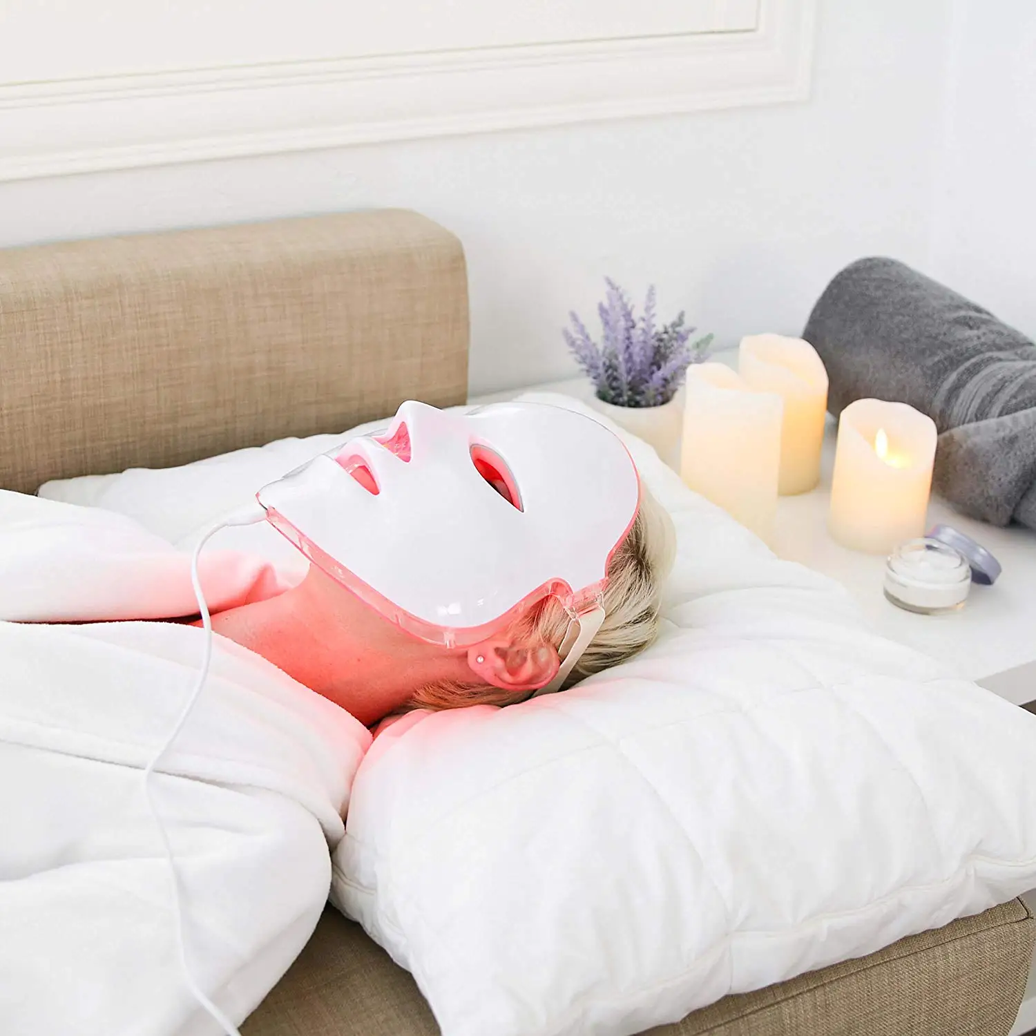 LED Mask 7 Colors LED Facial Skin Care Mask Photon Therapy Face Mask Machine Whitening Anti-Acne Wrinkle Removal Face Beauty
LED Mask 7 Colors LED Facial Skin Care Mask Photon Therapy Face Mask Machine Whitening Anti-Acne Wrinkle Removal Face Beauty