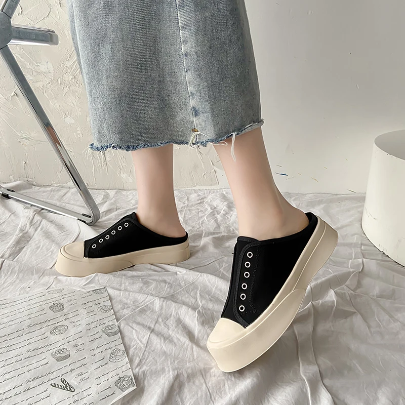 Female Shoes Ladies' Slippers Sneaker Women Home Luxury Slides Low 2021 Soft Girl Designer Rome Fabric Casual Hoof Heels Basic R
Female Shoes Ladies' Slippers Sneaker Women Home Luxury Slides Low 2021 Soft Girl Designer Rome Fabric Casual Hoof Heels Basic R
