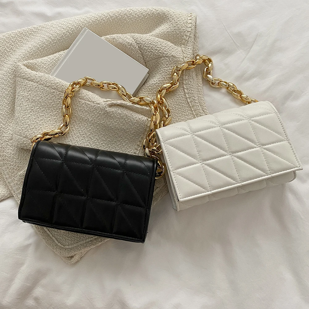 Fashion Women Shoulder Bags Geometric Pattern Design Handbags Female Thick Chain Outdoor Shopping Underarm Bags
Fashion Women Shoulder Bags Geometric Pattern Design Handbags Female Thick Chain Outdoor Shopping Underarm Bags