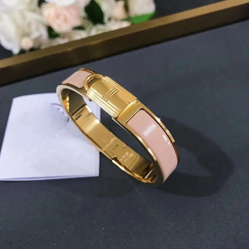 new arrival jewelry gold plated colorful stainless steel lock cuff enamel bangle bracelet for women best gift free shipping
new arrival jewelry gold plated colorful stainless steel lock cuff enamel bangle bracelet for women best gift free shipping