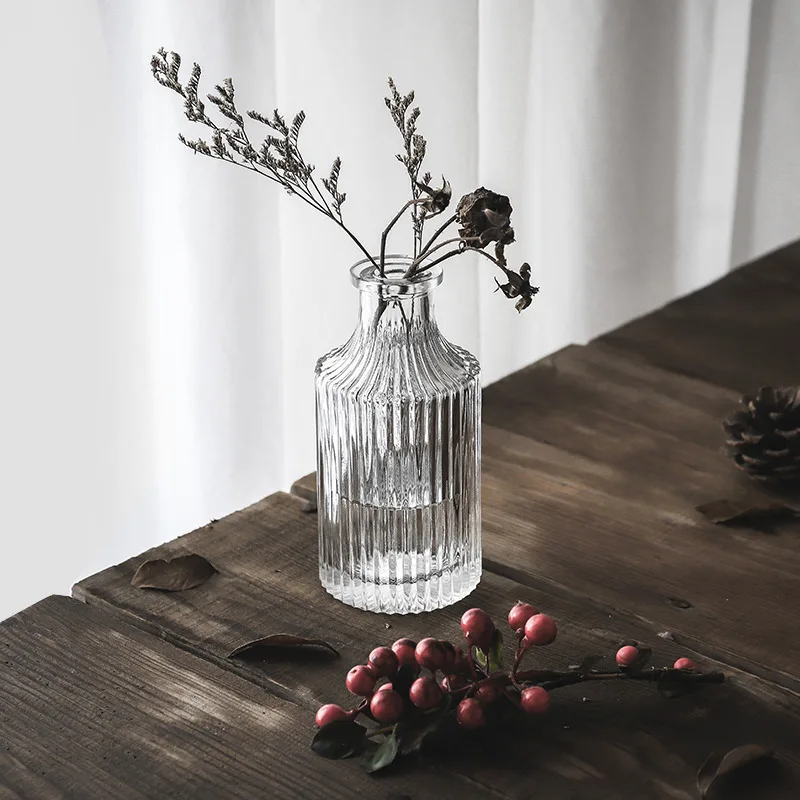 Transparent Glass Vase Table Potted Decoration Flower Arrangement Container Flower Table Vases Room Aromatherapy Bottles Gifts 
Transparent Glass Vase Table Potted Decoration Flower Arrangement Container Flower Table Vases Room Aromatherapy Bottles Gifts