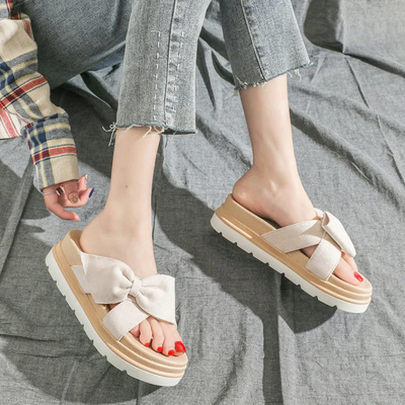 Slippers Women Summer With A Bow Thick Sole Slides Female Outdoor Sandals Shoes Ladies Flip Flop Wedges Heels New Arrival 2021
Slippers Women Summer With A Bow Thick Sole Slides Female Outdoor Sandals Shoes Ladies Flip Flop Wedges Heels New Arrival 2021