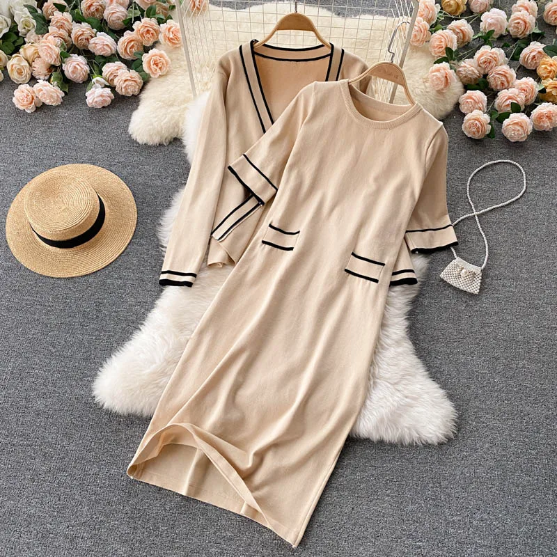 2021 Autumn Winter New Women Suit Knitted Sweaters and Dress Two Pieces Set Striped Casual Knitwear Cardigans Jumpers Pull Femme
2021 Autumn Winter New Women Suit Knitted Sweaters and Dress Two Pieces Set Striped Casual Knitwear Cardigans Jumpers Pull Femme