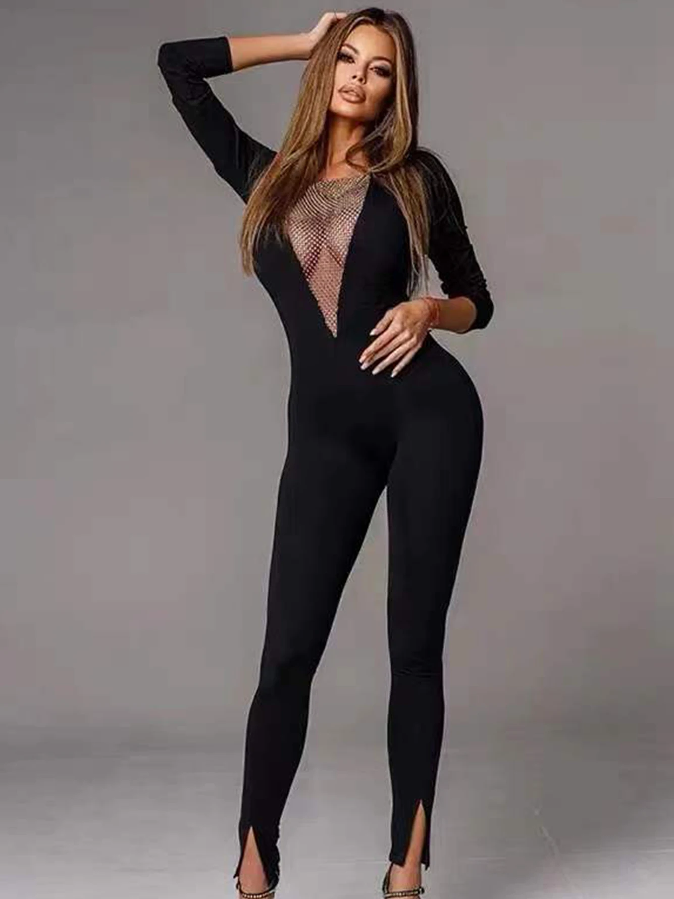 Adyce 2021, новые зимние женские черные комбинезоны с длинным рукавом, сексуальные длинные штаны с бисером, v-образный вырез, Клубная одежда для в... 
Adyce 2021, новые зимние женские черные комбинезоны с длинным рукавом, сексуальные длинные штаны с бисером, v-образный вырез, Клубная одежда для в...