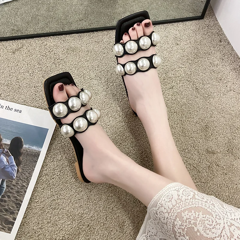 Female Shoes Summer Clogs Woman Slippers Flat Slides Low Fashion 2021 Beach Luxury Rome Rubber Basic PU Fabric Slippers Casual S
Female Shoes Summer Clogs Woman Slippers Flat Slides Low Fashion 2021 Beach Luxury Rome Rubber Basic PU Fabric Slippers Casual S