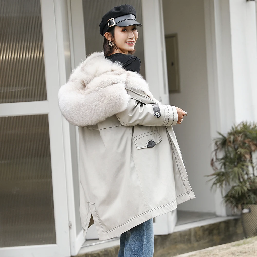 Real Fur Parka Women Outwear With Natural Fur Fox Fur Collar Fox Fur Liner Coat Female Winter Real Fur Jacket with Hood 2020 NEW 
Real Fur Parka Women Outwear With Natural Fur Fox Fur Collar Fox Fur Liner Coat Female Winter Real Fur Jacket with Hood 2020 NEW