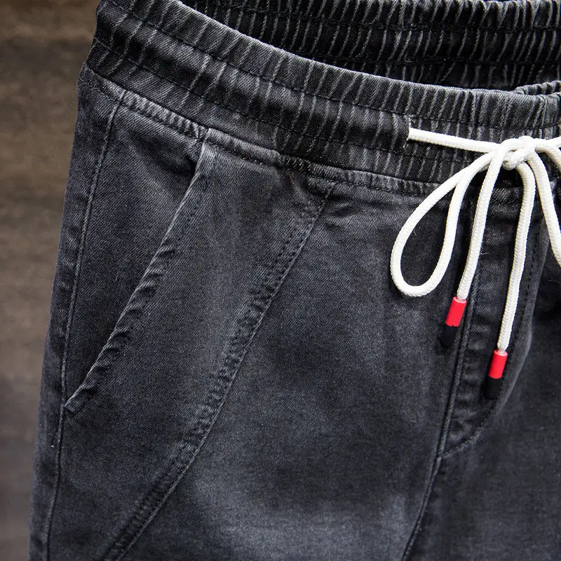 jeans men's elastic hip hop pants men's loose casual feet tight waist trend spring and autumn new 2020
jeans men's elastic hip hop pants men's loose casual feet tight waist trend spring and autumn new 2020