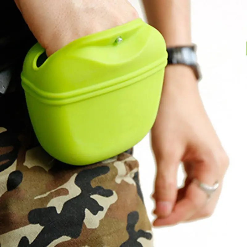 Protable Dog Treats Snack Bag Pouch with Eco-friendly Silicone Clip Carring Food Premium Quality
Protable Dog Treats Snack Bag Pouch with Eco-friendly Silicone Clip Carring Food Premium Quality