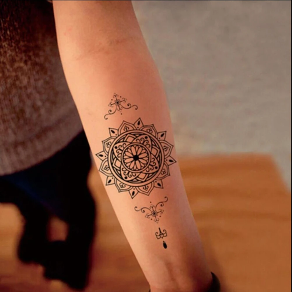 New Datura Totem Tattoo Sticker Body Art Men Women Arm Temporary Waterproof Tattoos Fake Tatoo
New Datura Totem Tattoo Sticker Body Art Men Women Arm Temporary Waterproof Tattoos Fake Tatoo