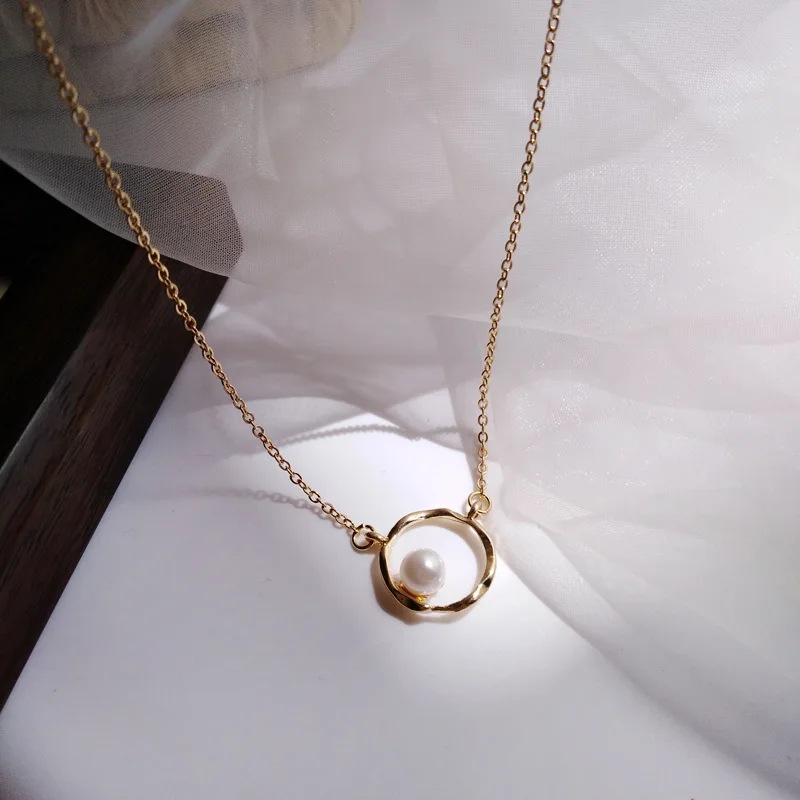 Simple Geometric Circle Necklace Temperament Trendy Pearl Necklace For Women Charm Choker Jewelry Goth
Simple Geometric Circle Necklace Temperament Trendy Pearl Necklace For Women Charm Choker Jewelry Goth