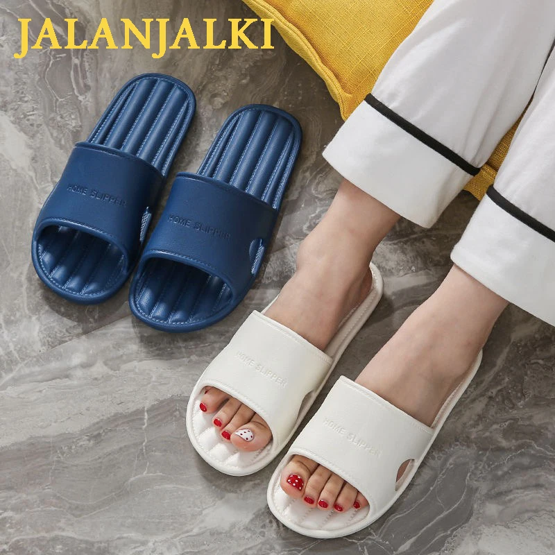 JALANJALKI желейные цветные женские туфли на плоской подошве мягкие легкие Тапочки для ванной комнаты Нескользящие мужские туфли сандалии для с...
JALANJALKI желейные цветные женские туфли на плоской подошве мягкие легкие Тапочки для ванной комнаты Нескользящие мужские туфли сандалии для с...