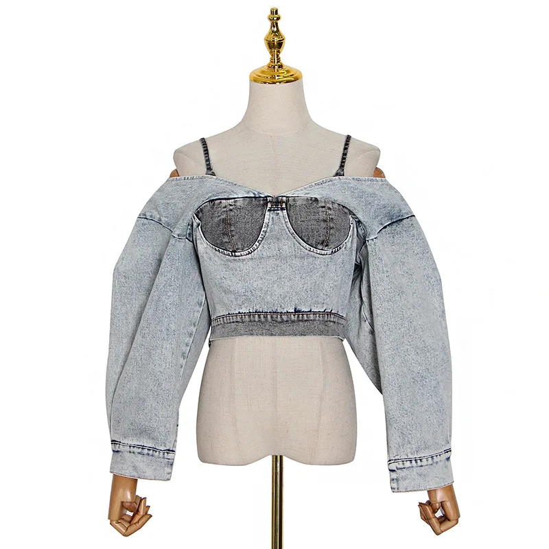 2021 Fall New Women's Lantern Sleeve Patchwork Sling Denim Short Top Halter Sexy Jacket Slash Lantern Denim Top
2021 Fall New Women's Lantern Sleeve Patchwork Sling Denim Short Top Halter Sexy Jacket Slash Lantern Denim Top