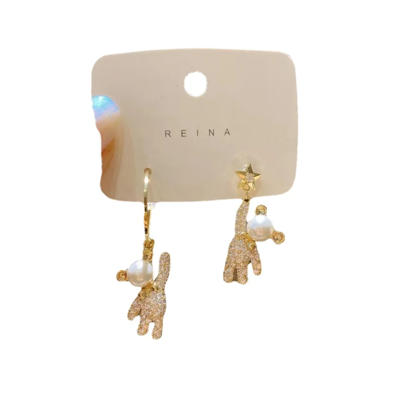 Fashion Simple Cute Bear Dangle Earrings Creative Zircon Stud Rhinestone Earrings Sparkling Jewellery S925 Friend Couple Gifts A
Fashion Simple Cute Bear Dangle Earrings Creative Zircon Stud Rhinestone Earrings Sparkling Jewellery S925 Friend Couple Gifts A