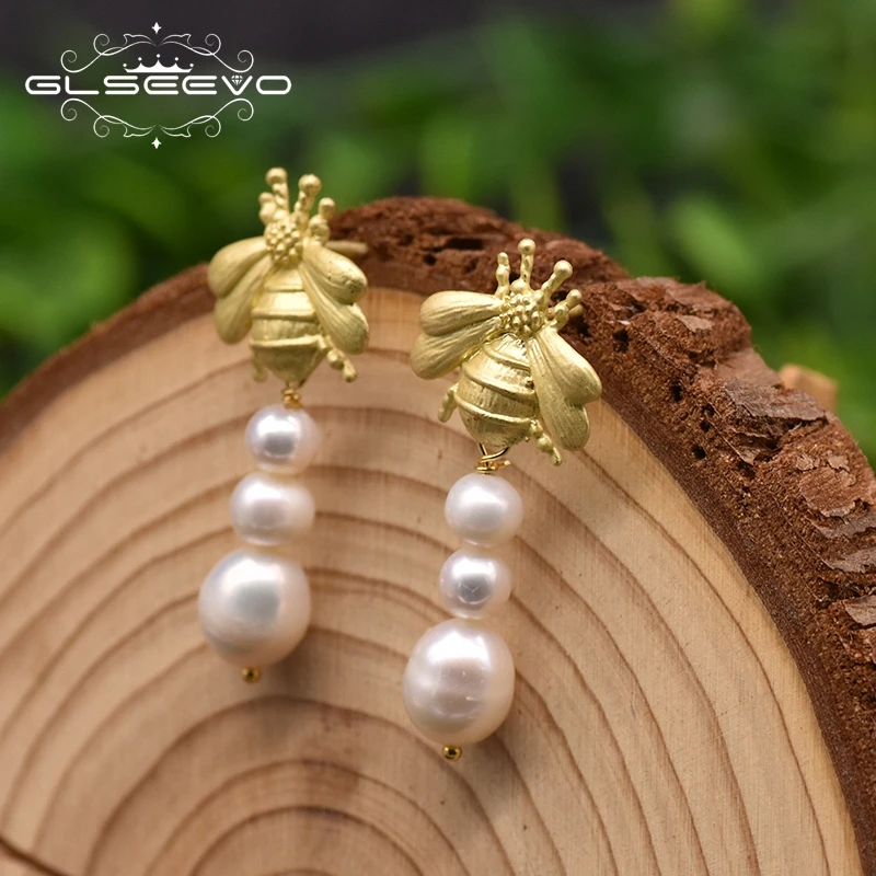 GLSEEVO Natural Freshwater Pearl Pendant Earrings Female Wedding Banquet Handmade Korean Bee Earrings Luxury Jewelry GE0990A
GLSEEVO Natural Freshwater Pearl Pendant Earrings Female Wedding Banquet Handmade Korean Bee Earrings Luxury Jewelry GE0990A