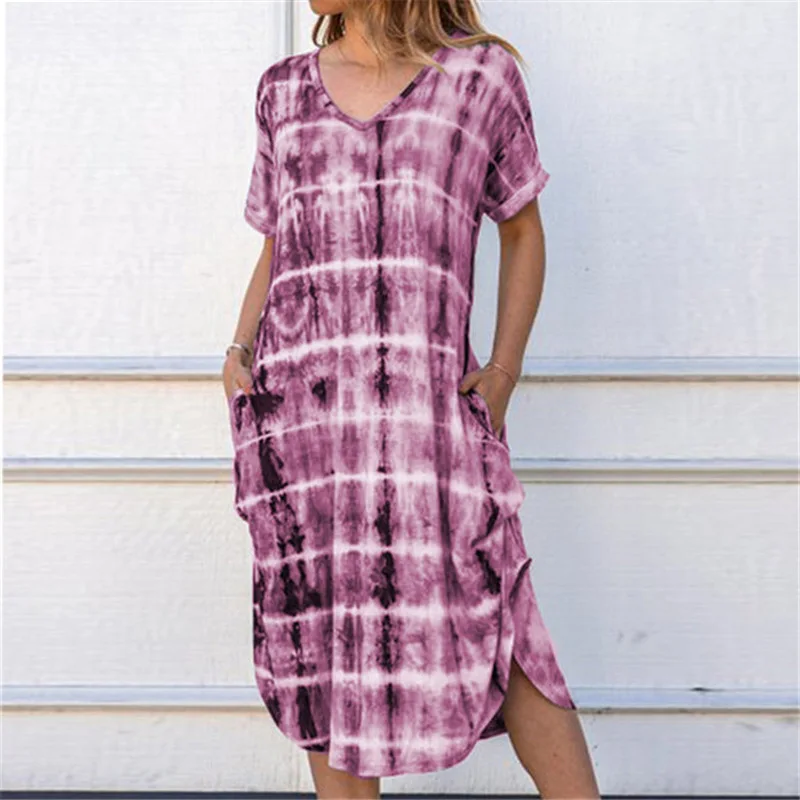 European and American Hot Style Women's Short-sleeved V-neck Loose Slit Printed Dress V-Neck Casual Dress Women
European and American Hot Style Women's Short-sleeved V-neck Loose Slit Printed Dress V-Neck Casual Dress Women