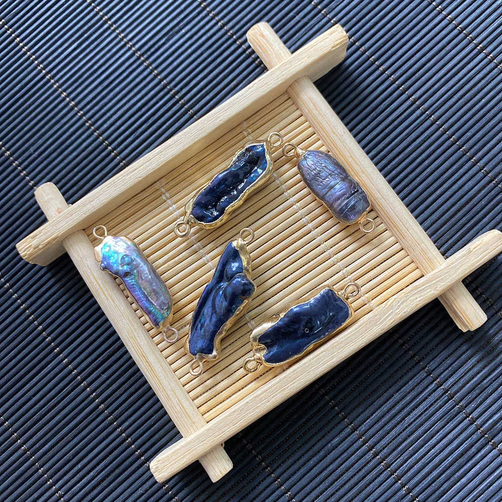 7x25-12x35mm Natural Freshwater Pearl Double Hole Connector Irregular Shape DIY Jewelry Fashion Making Necklace Bracelet Fashion
7x25-12x35mm Natural Freshwater Pearl Double Hole Connector Irregular Shape DIY Jewelry Fashion Making Necklace Bracelet Fashion